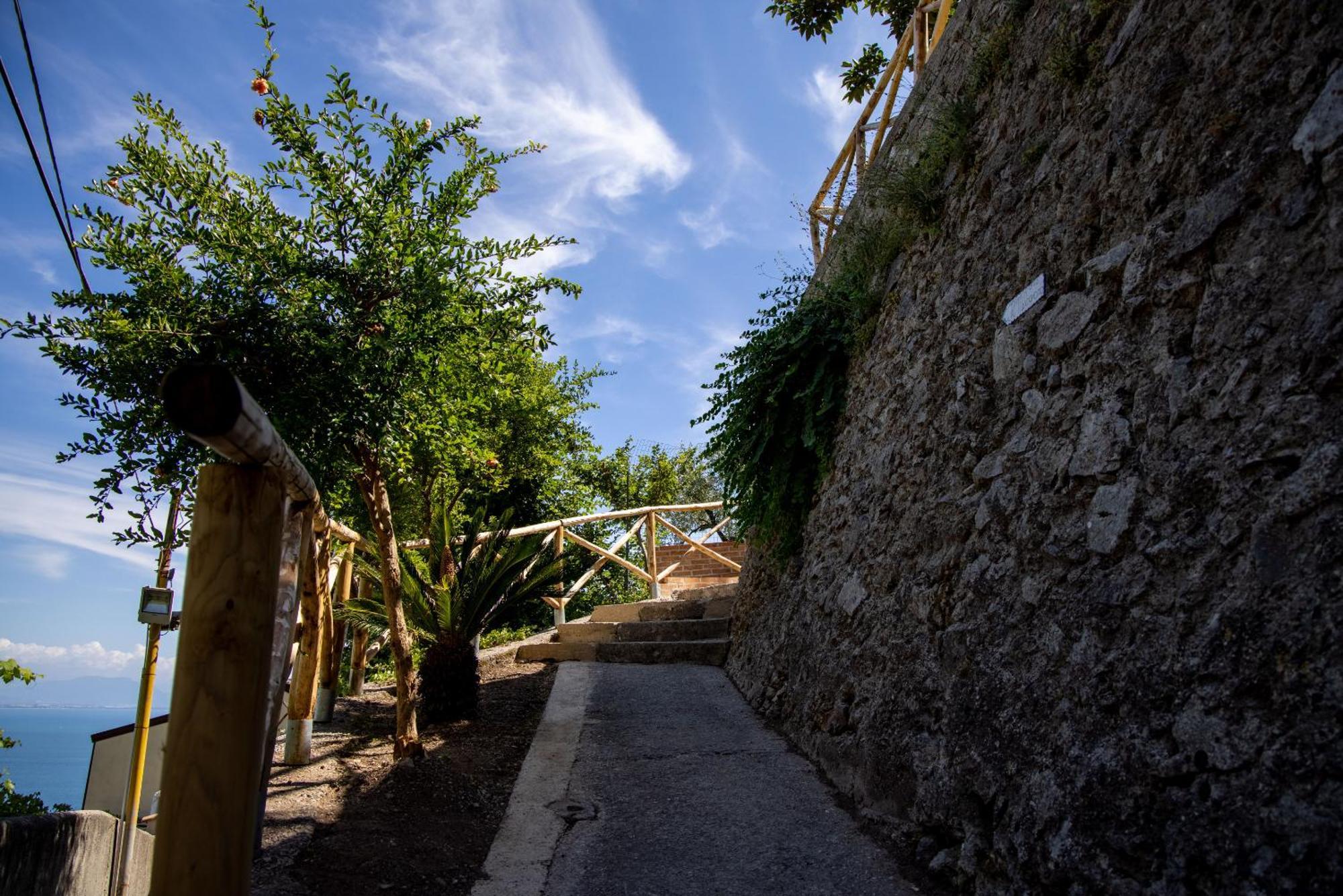 Il Melograno In Costa D'Amalfi - Romantic Experience Vietri Esterno foto